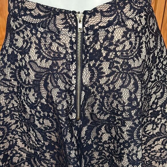 Anthropologie Birdcage Navy Lace A line lined Skirt Medium - Picture 5 of 12
